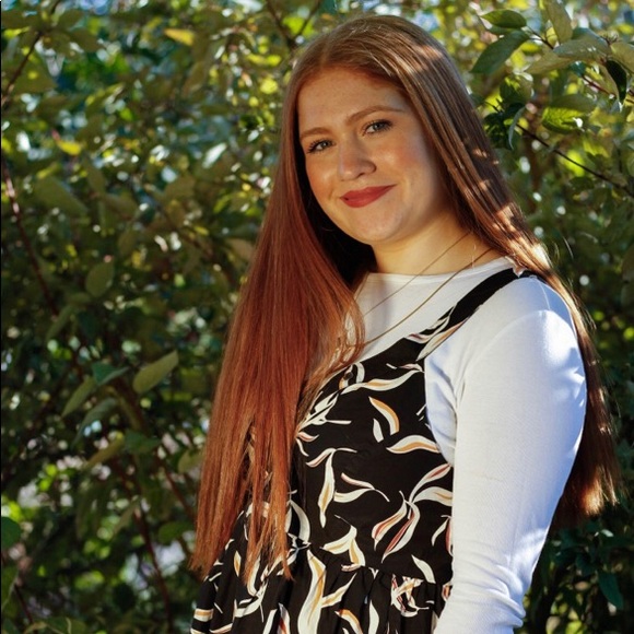 Meet your Posher, Katherine - Picture 4 of 8